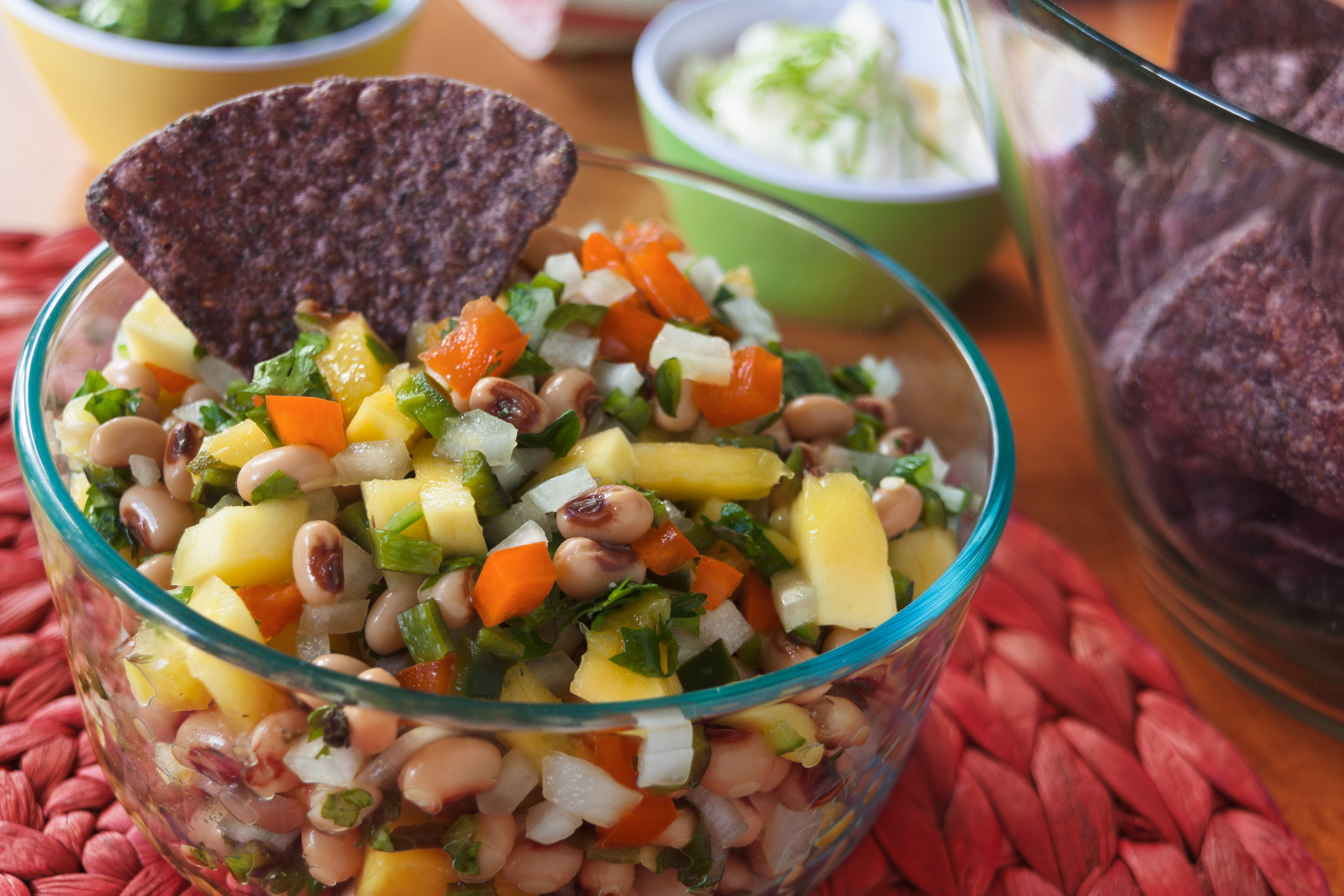 Black-Eyed Pea Salsa with Mango