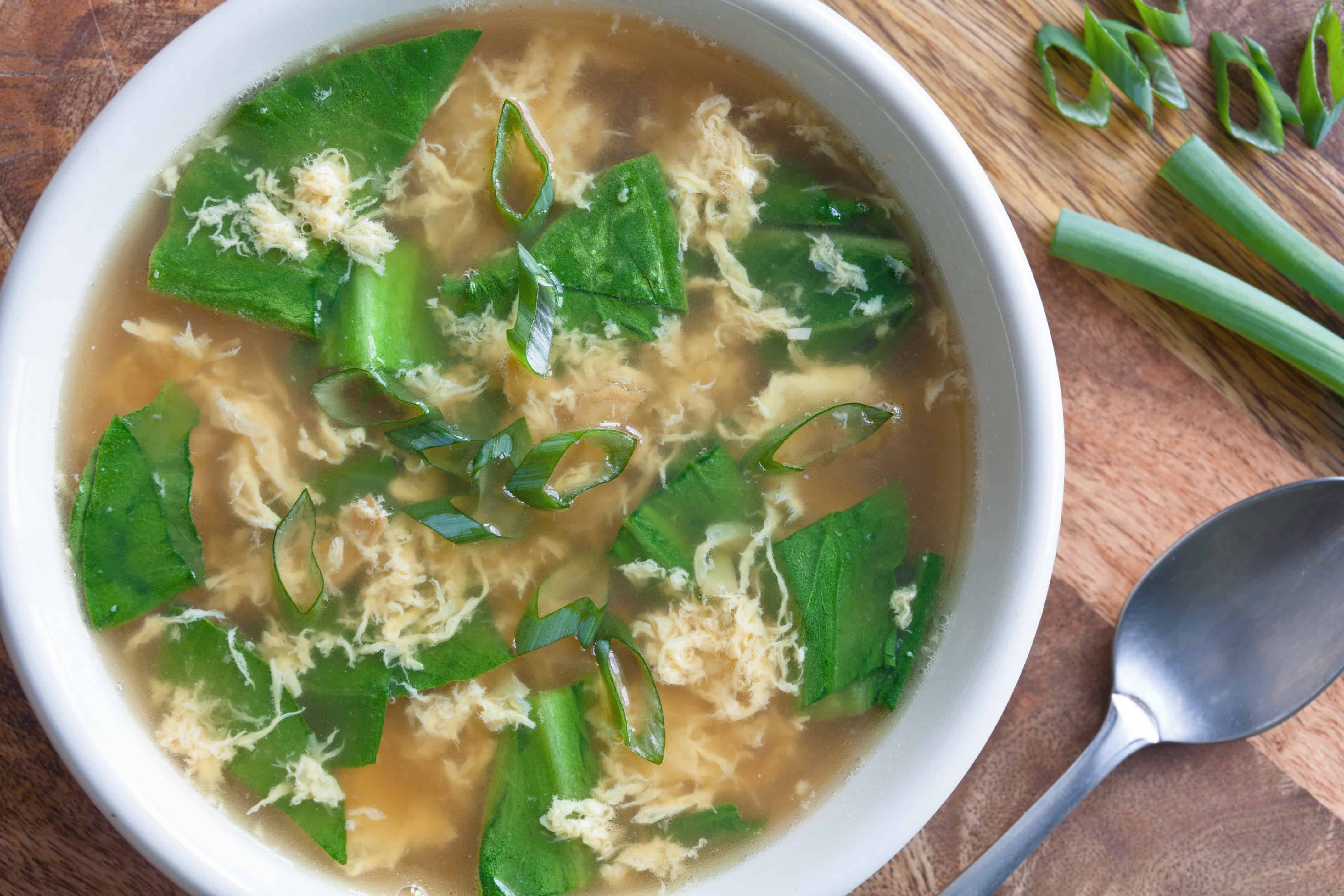 Easy 10 Minute Egg Drop Soup - Foodie And Wine