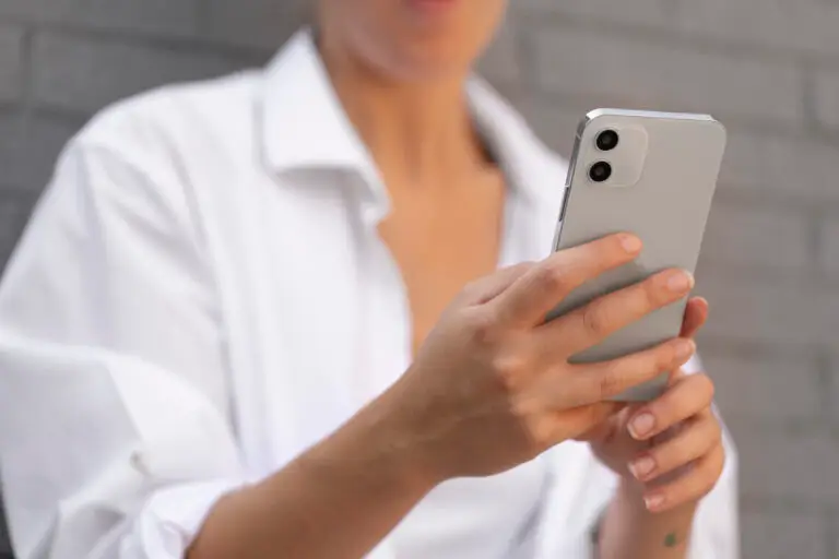 close-up-hands-holding-phone