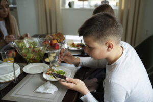 adolescent eating