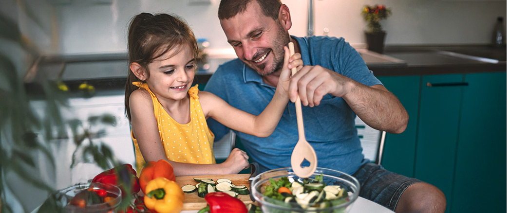 family-making-a-pancake-breakfast
