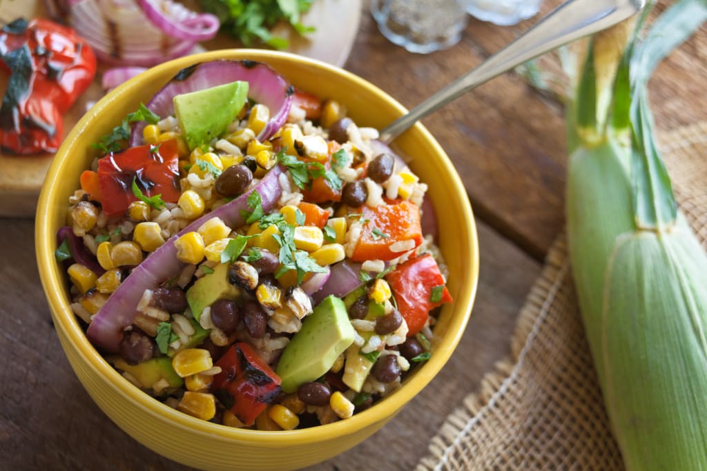 Grilled Corn Salad With Black Beans & Rice - Guiding Stars