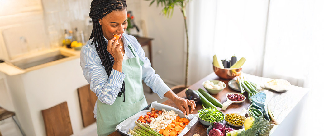 family-making-a-pancake-breakfast